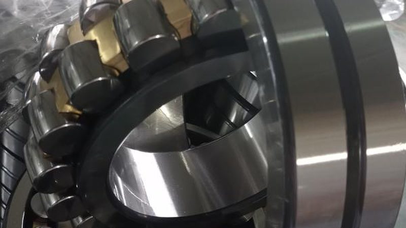 矿山机械圆锥滚子轴承选型：关键参数与实际应用考量